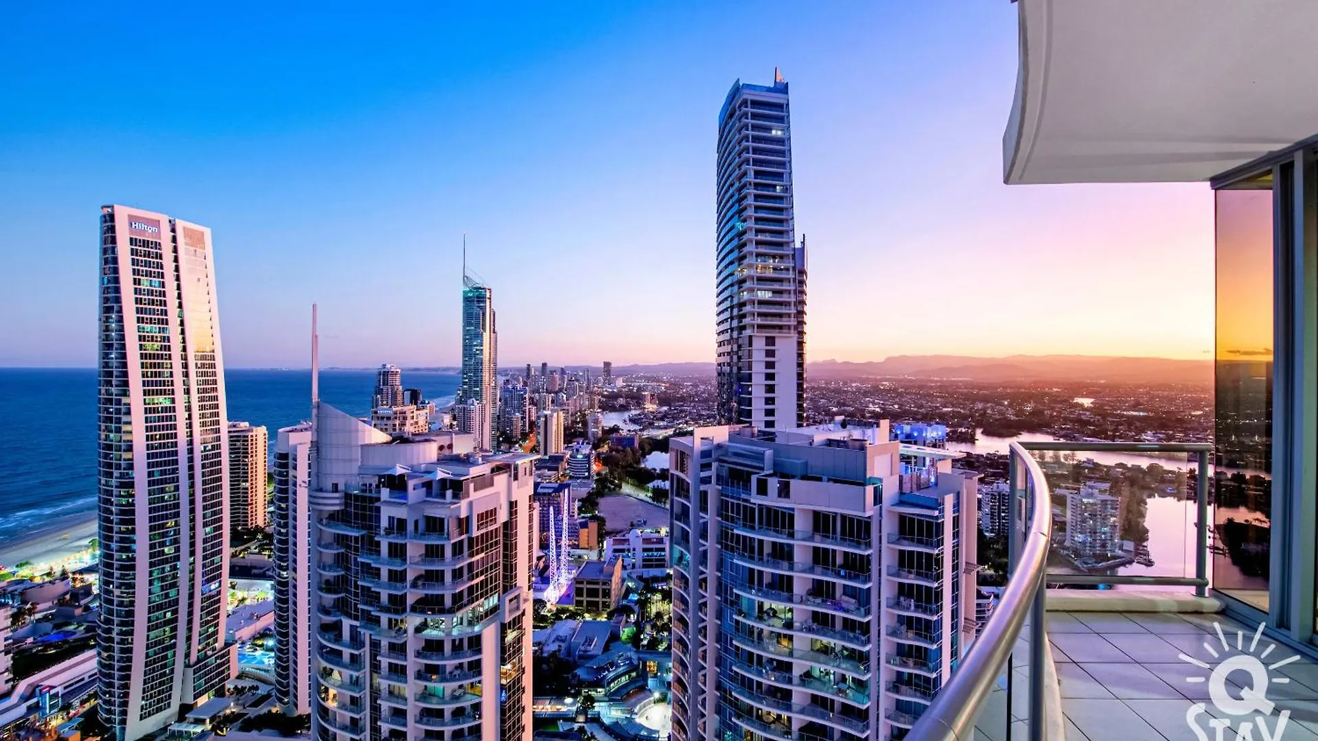 Apartment Chevron Renaissance Surfers Paradise Mid Week Madness Deal - Q Stay Gold Coast