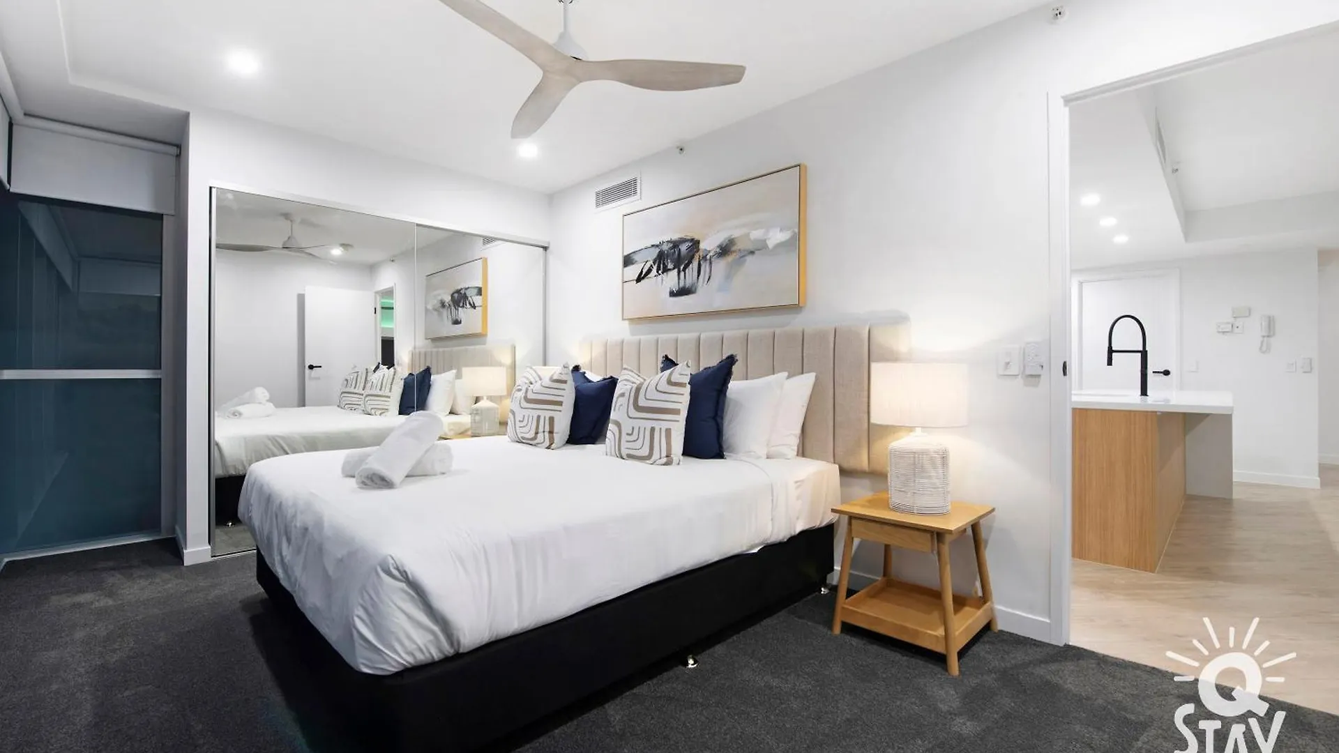 Chevron Renaissance Surfers Paradise Mid Week Madness Deal - Q Stay Gold Coast 0*,