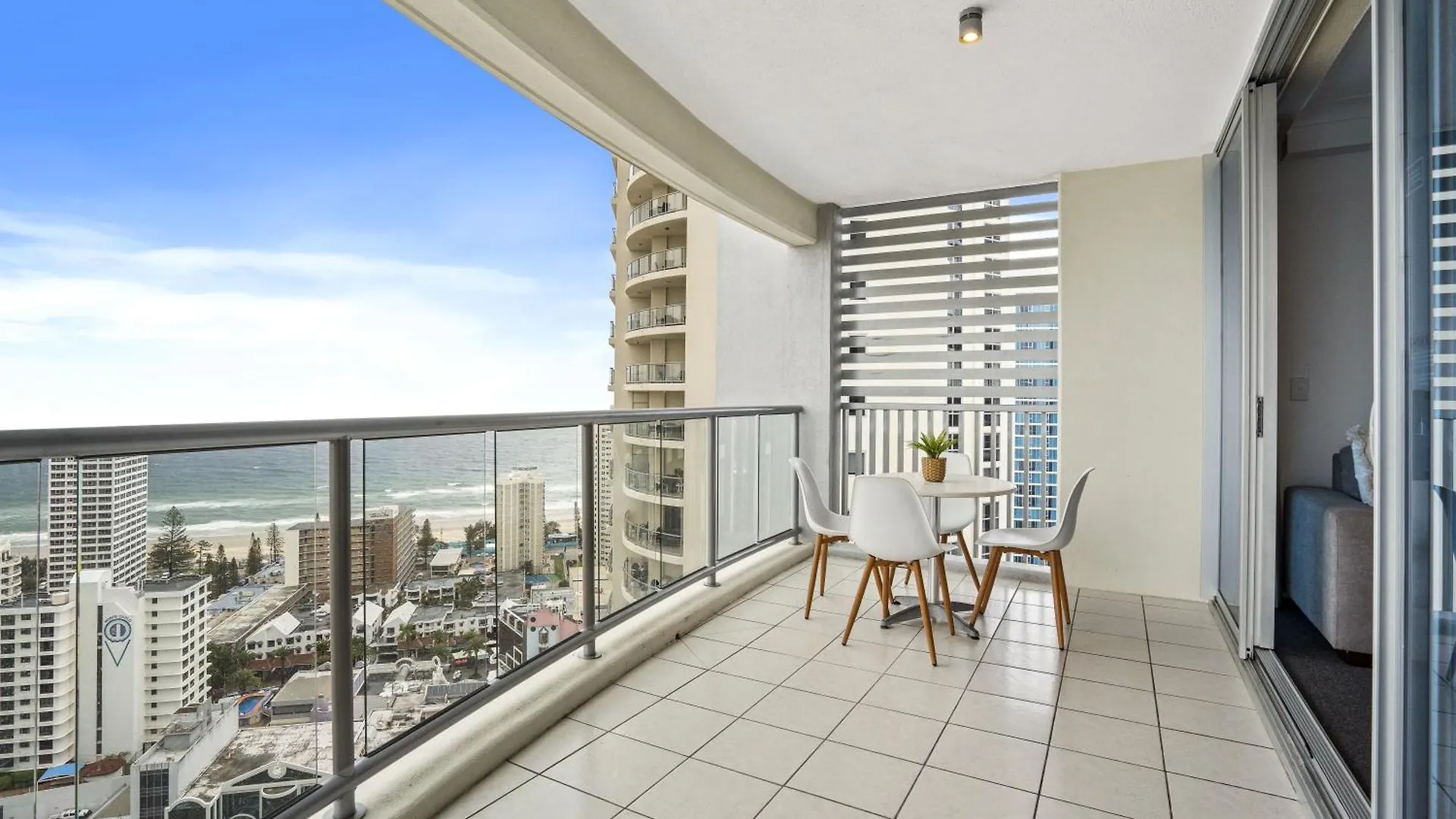 Chevron Renaissance Surfers Paradise Mid Week Madness Deal - Q Stay Gold Coast 0*,  Australia